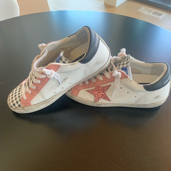 Golden Goose Sneakers - Picture 4 of 7